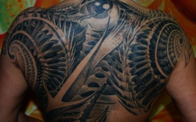 Biomechanik backpiece shit for life tattoo hits for life tattoo raul münchen bayern deutschland welt