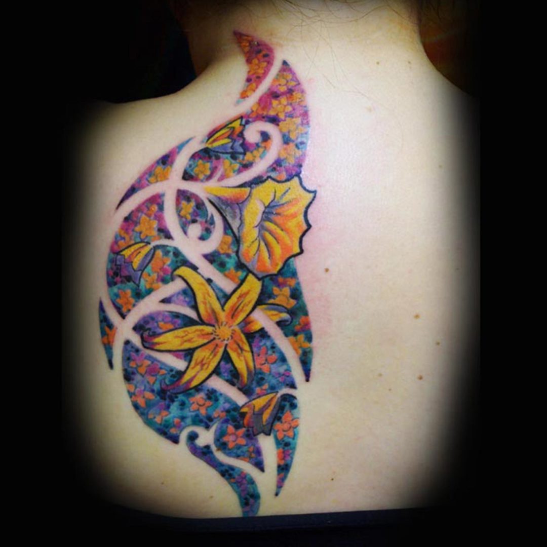 Fraktal Blumen Tattoo