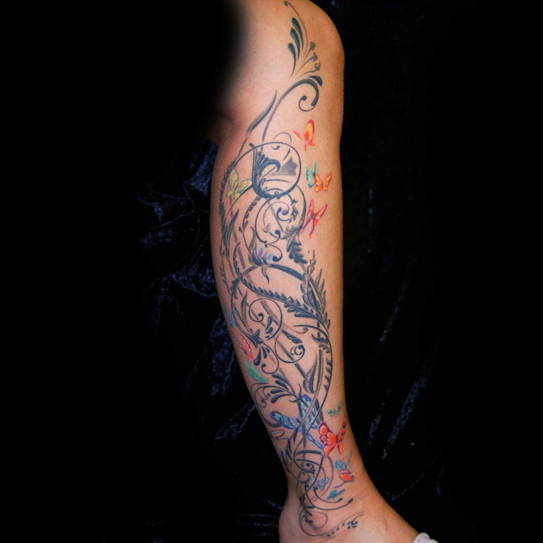 Blumen Ornament Tattoo