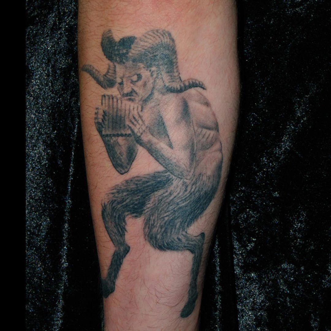 Pan mit Flöte Tattoo