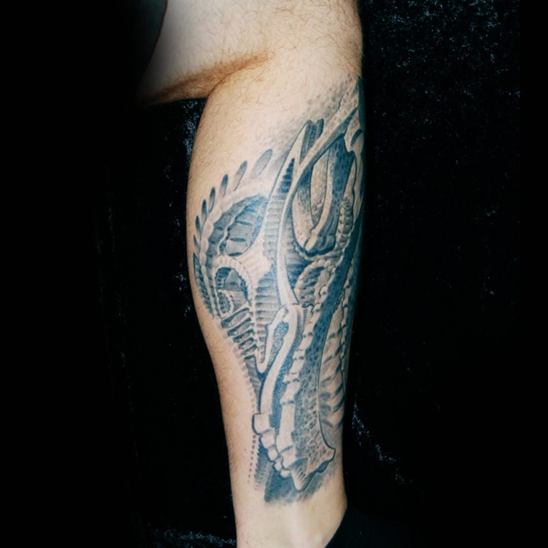 Biomechanik Waage Sternzeichen Tattoo