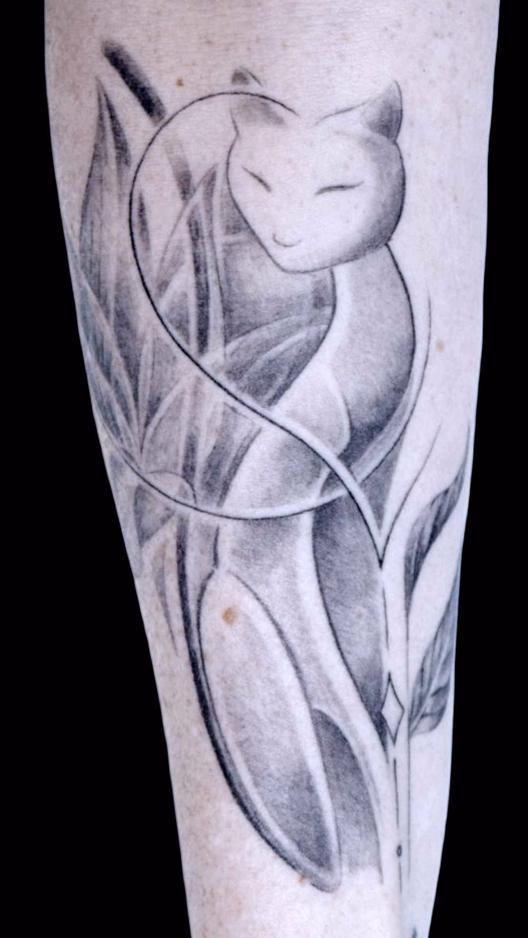 Katzen Herz Tattoo Unterarm 3