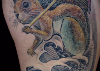 Eichhörnchen Tattoo mit Koi und Schildkröte
