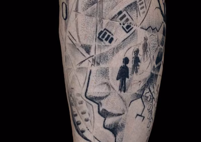 Abstrakte Alien Augen Tattoo